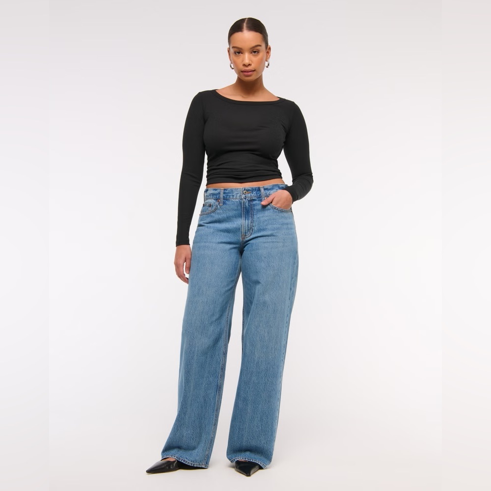 Abercrombie - Curve Love Low Rise Ultra Loose Lightweight Drapey Rigid Jean - Picture 4 of 13